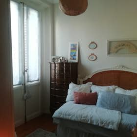 Private room for rent for €750 per month in Florence, Via di Ripoli