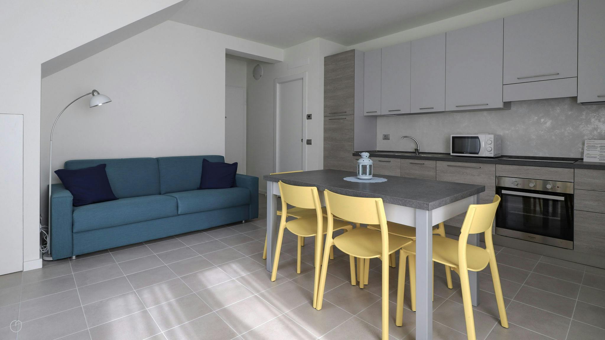 Apartment for rent for €1 per month in Santa Margherita Ligure, Via Privata G. Pastine