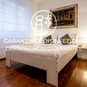 Appartement for rent for € 1.550 per month in Udine, Via Gradisca