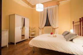 Cameră privată de închiriat pentru 500 EUR pe lună în Siena, Viale Don Giovanni Minzoni