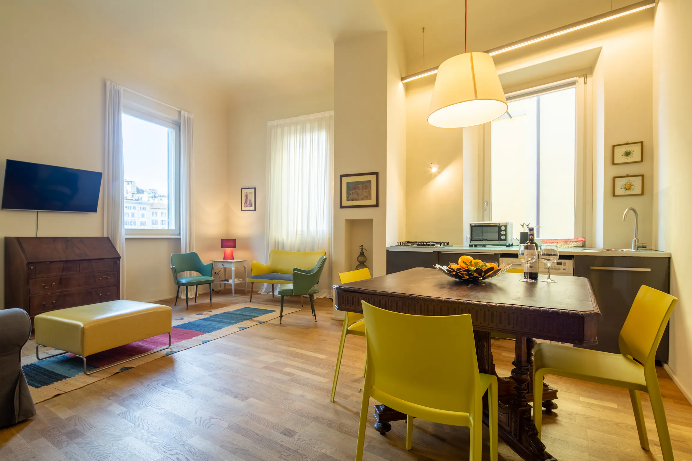 3-Bedroom Apartment in Via dei Saponai, Florence (941172) ROOM 1
