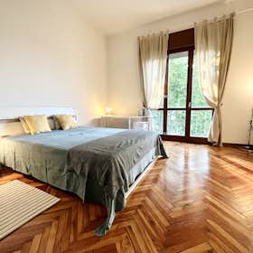 Private room for rent for €650 per month in Padova, Via Andrea Costa