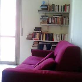 Private room for rent for €600 per month in Milan, Via Ortica