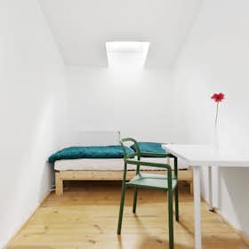 Private room for rent for €570 per month in Berlin, Emdenzeile