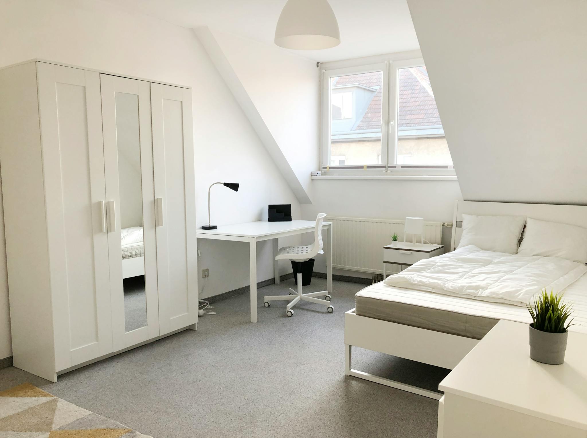 Klosterneuburger Straße, Vienna preview