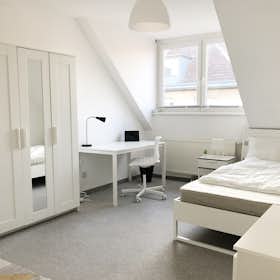 Private room for rent for €695 per month in Vienna, Klosterneuburger Straße