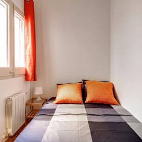 Private room for rent for €475 per month in Barcelona, Carrer de Muntaner