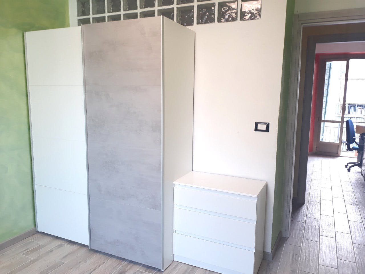 preview gallery tile