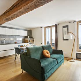Apartment for rent for €6,931 per month in Paris, Rue Guisarde