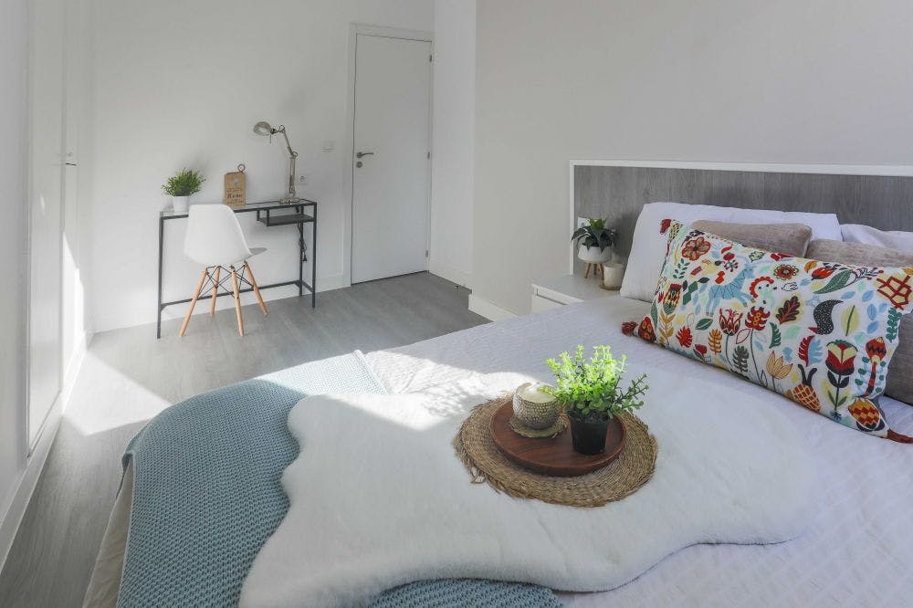 Private room for rent for €580 per month in Madrid, Calle del Ferrocarril