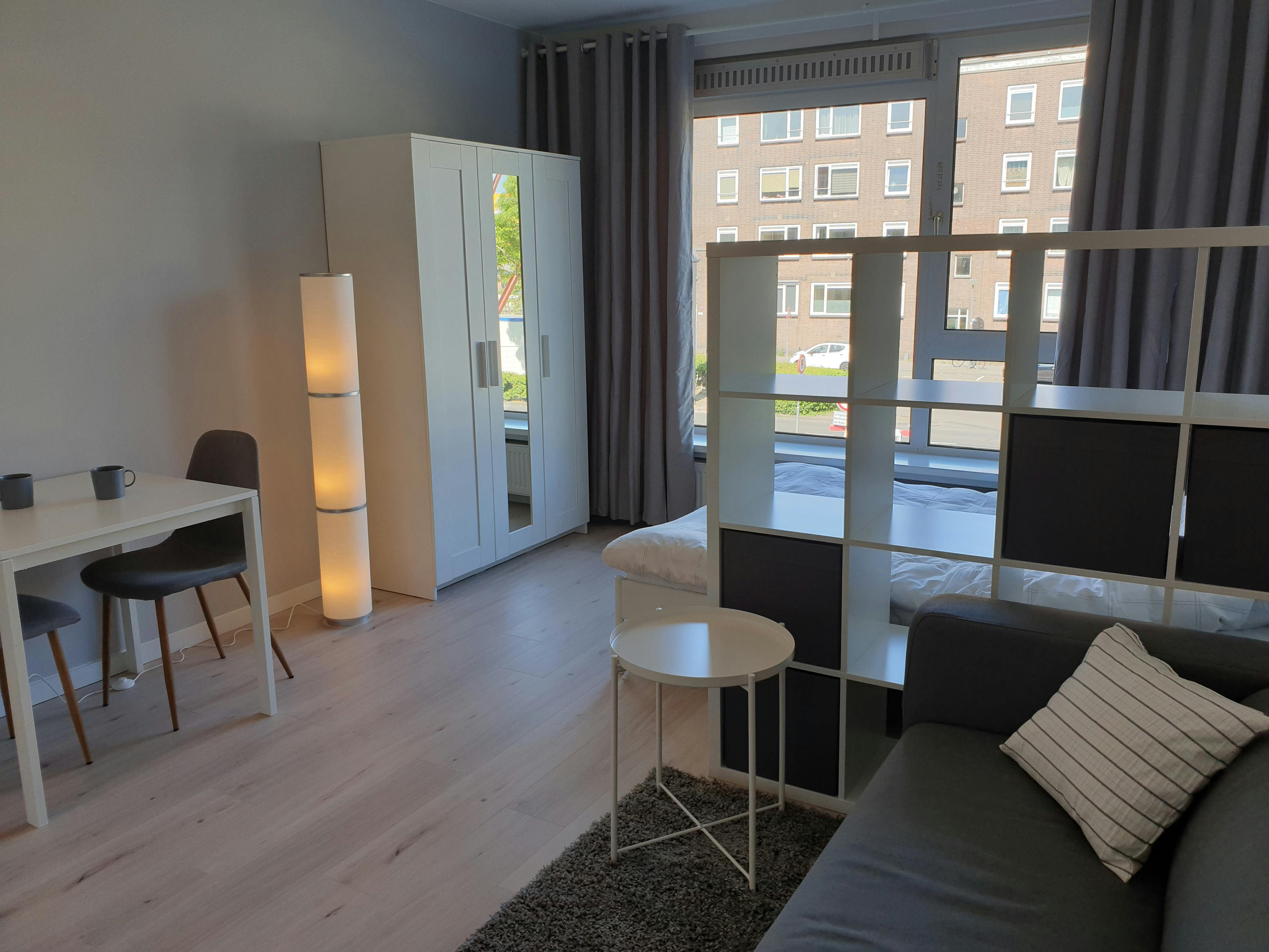 Garsonieră de închiriat pentru 975 EUR pe lună în Rotterdam, Pleinweg