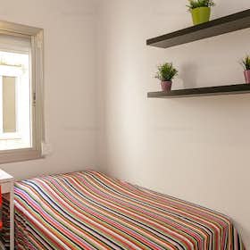 Private room for rent for €535 per month in Barcelona, Carrer de Concepción Arenal