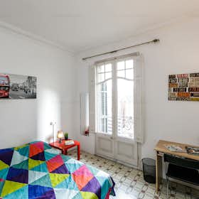 Private room for rent for €720 per month in Barcelona, Carrer de Roger de Flor