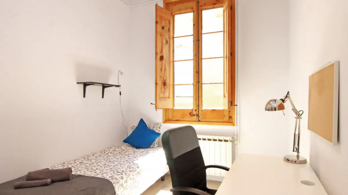 Private room in Carrer del Pas de l'Ensenyança, Barcelona (960252) ROOM