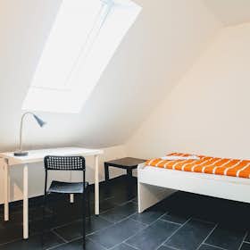 Отдельная комната сдается в аренду за 320 € в месяц в Dortmund, Saarbrücker Straße