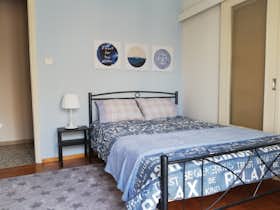 Private room for rent for €380 per month in Athens, Epidavrou