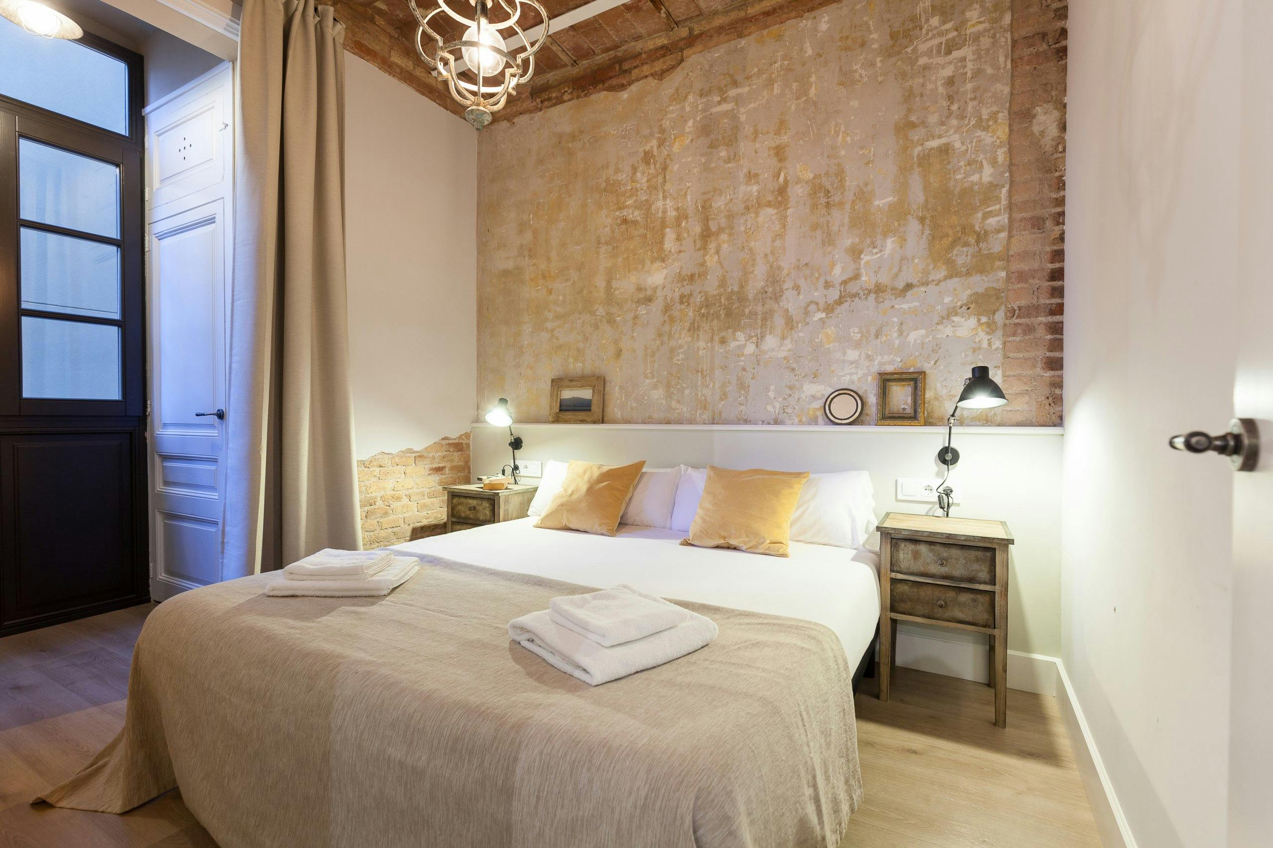 Carrer del Comte Borrell, Barcelona Barcelona