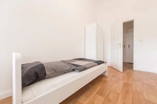 Private room in Hohenzollerndamm, Berlin (964108) room image 2