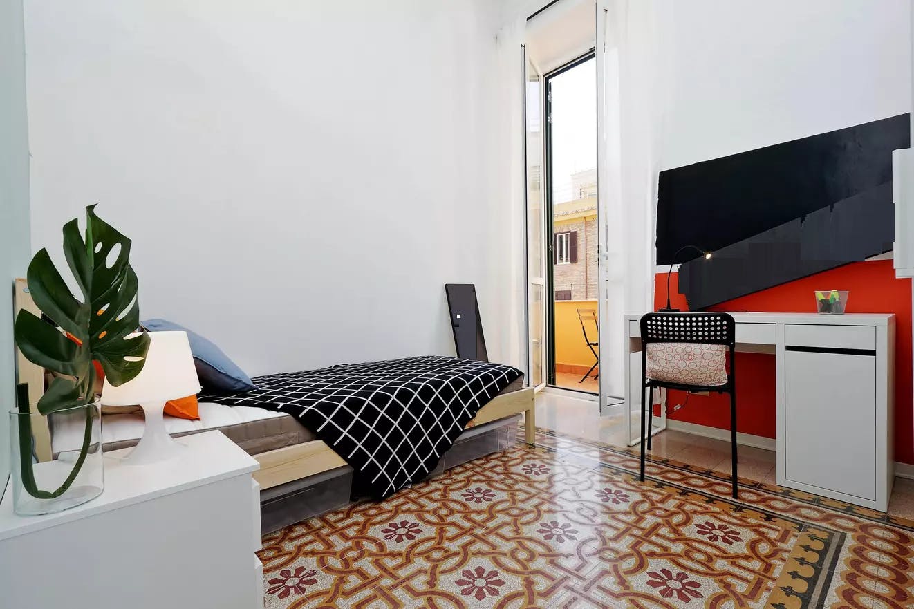 Private room in Via Eleonora d'Arborea, Rome (965038) room image 1