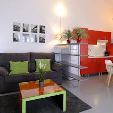 Studio for rent for €895 per month in Madrid, Travesía de Vázquez de Mella