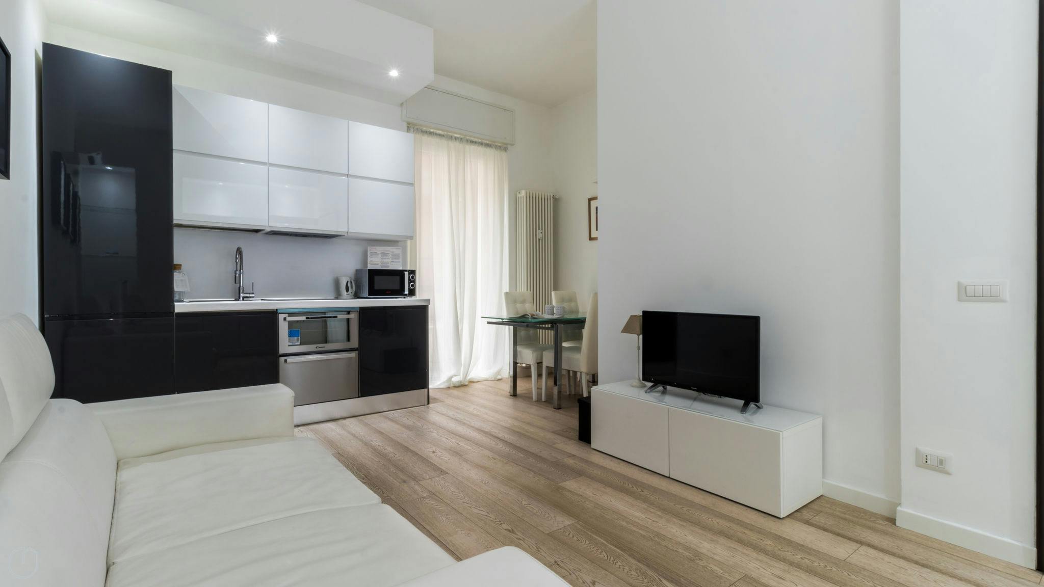 Apartment for rent for €1 per month in Milan, Corso Genova