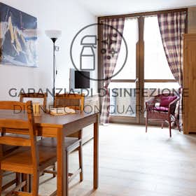 Appartement te huur voor € 1.240 per maand in Valfurva, Via Plagheira