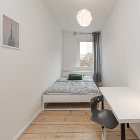 Private room for rent for €690 per month in Berlin, Ritterlandweg