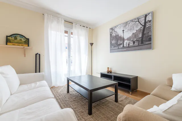 3-Bedroom Apartment in Calle Donoso Cortés, Madrid (968900) room image 1