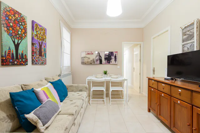 Private room in Calle de Mantuano, Madrid (968975) room image 60