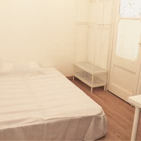 Private room for rent for €450 per month in Barcelona, Carrer Nou de la Rambla