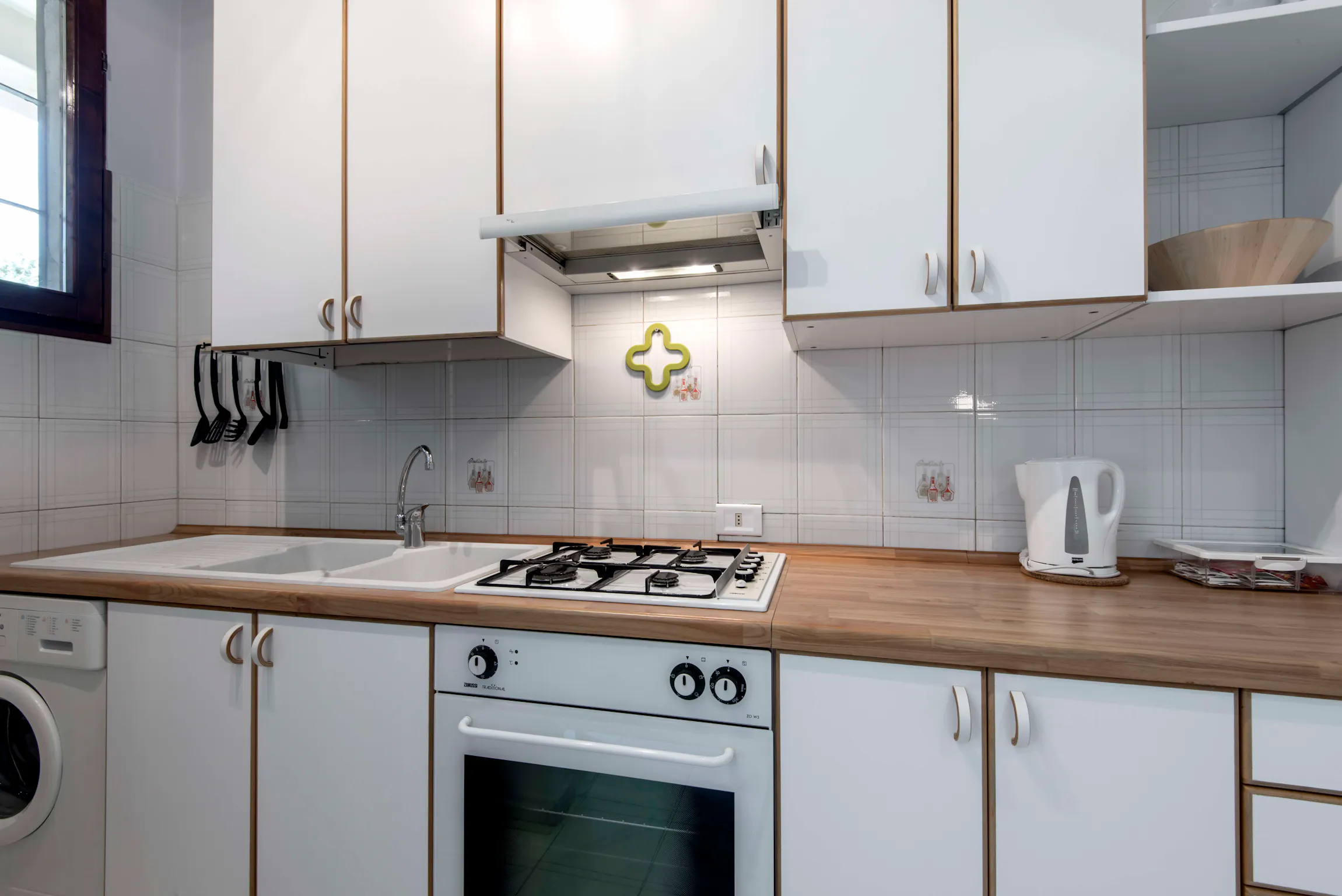 1-Bedroom Apartment in Via Giuseppe Govone, Milan (970903) ROOM 4