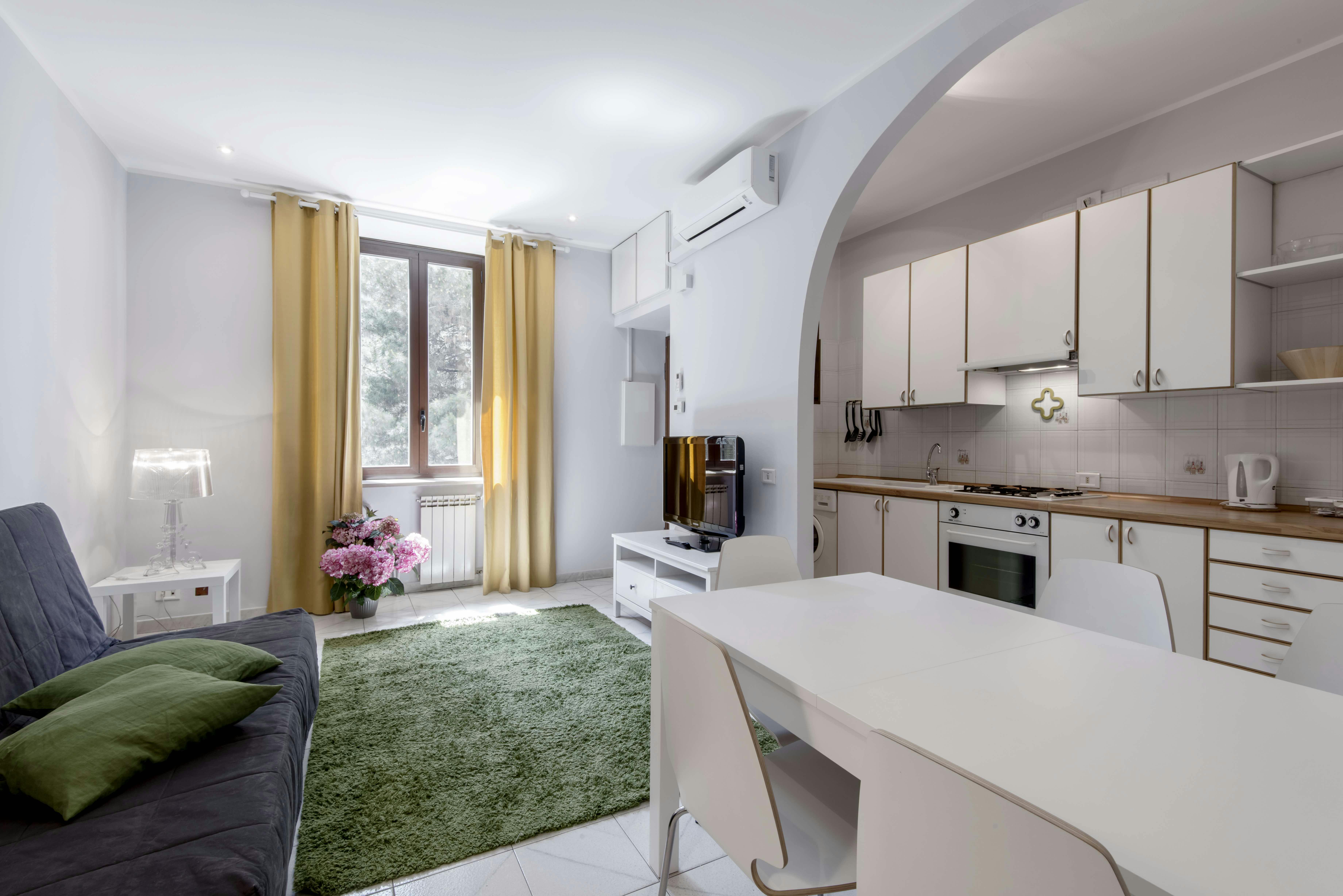 公寓 正在以 €1,190 的月租出租，其位于 Milan, Via Giuseppe Govone