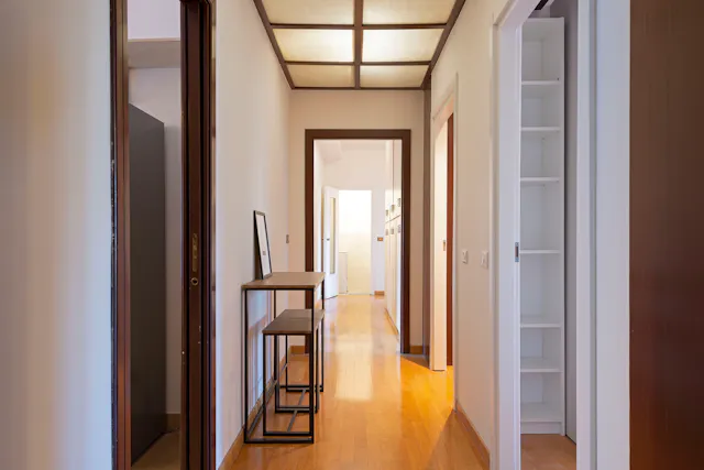 Private room in Viale Carlo Troya, Milan (972211) room image 4