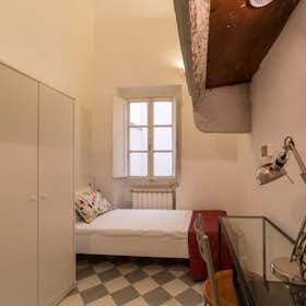 Private room for rent for €500 per month in Florence, Borgo Ognissanti