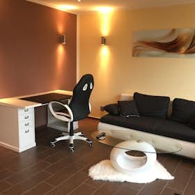 Studio for rent for €1,099 per month in Berlin, Seddinpromenade