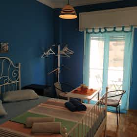 Apartment for rent for €800 per month in Athens, Sourmeli