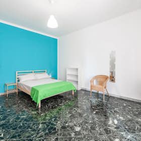 Private room for rent for €460 per month in Bari, Via Dieta di Bari