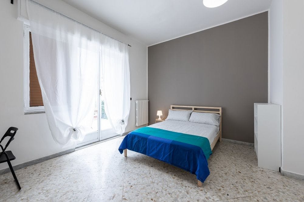 Quarto privado para alugar por € 460 por mês em Bari, Via Eritrea