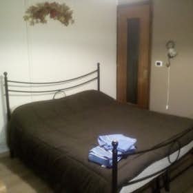 Отдельная комната сдается в аренду за 480 € в месяц в Candiolo, Via John Fitzgerald Kennedy