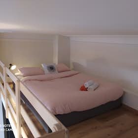 Private room for rent for €755 per month in Saint-Josse-ten-Noode, Rue des Deux Tours