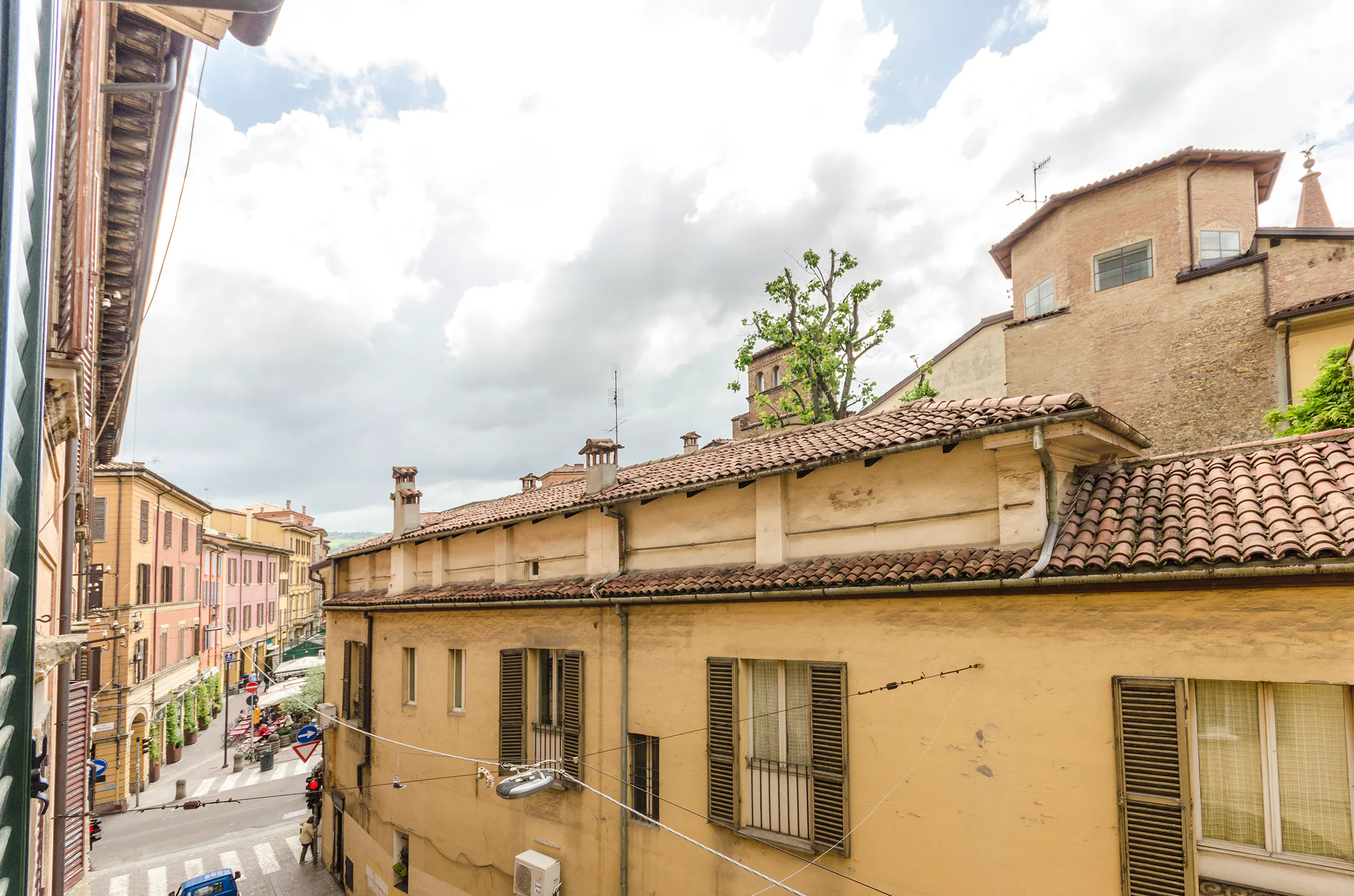 2-Bedroom Apartment in Via Giuseppe Petroni, Bologna (982114) ROOM 2