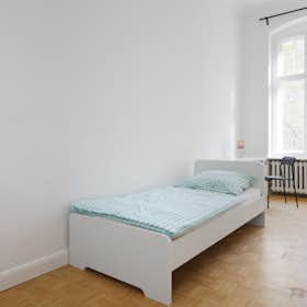 Private room for rent for €680 per month in Berlin, Hohenzollerndamm