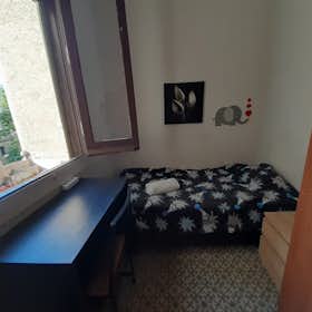Private room for rent for €550 per month in Barcelona, Carrer de Pallars