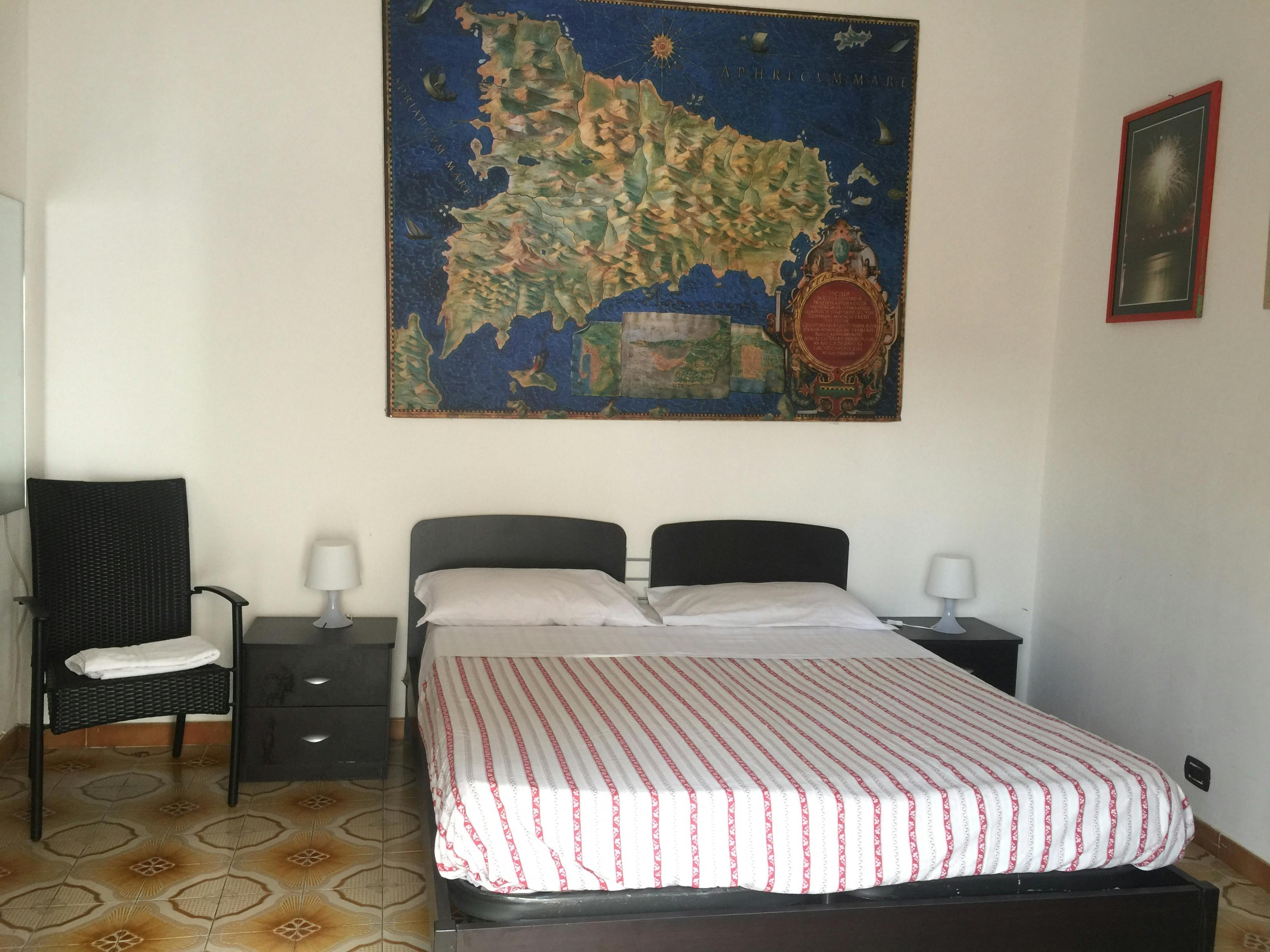 Habitación privada en alquiler por 350 € al mes en Catania, Via Salvatore di Giacomo