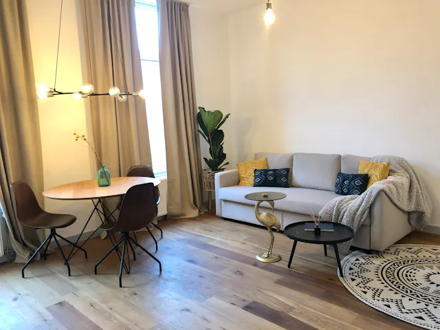 1-Bedroom Apartment in Witte de withstraat, Rotterdam (985659) room image 9