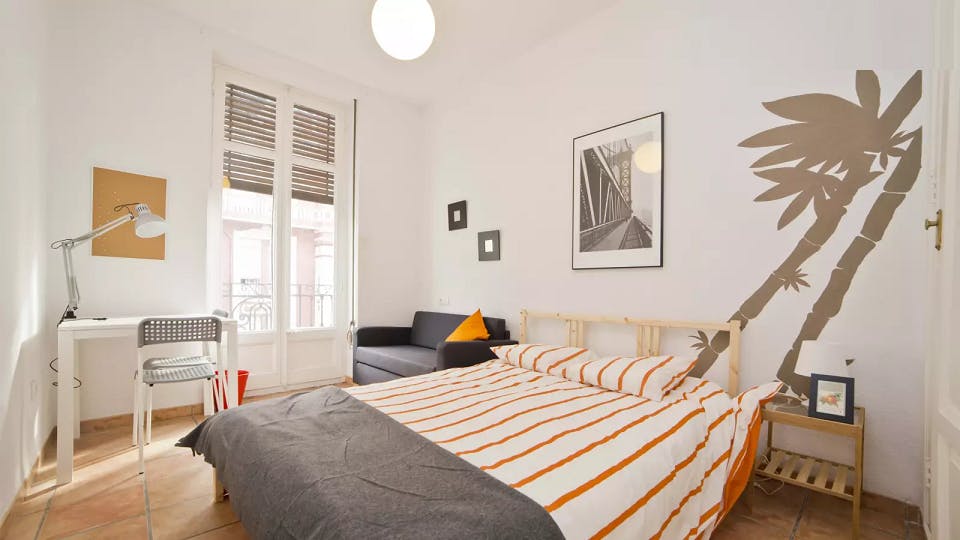 Private room for rent for €450 per month in Valencia, Carrer Almirall Cadarso