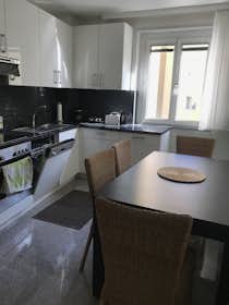 Private room for rent for €550 per month in Vienna, Favoritenstraße