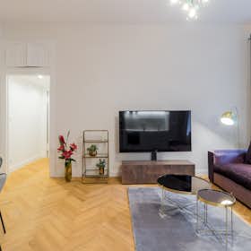 Apartment for rent for €1,800 per month in Berlin, Bleibtreustraße