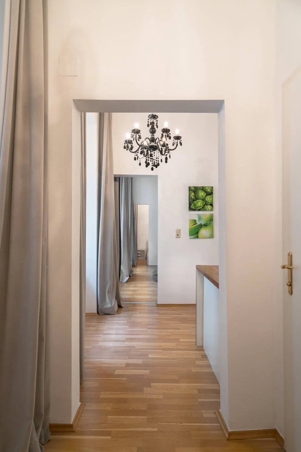 1-Bedroom Apartment in Lerchenfelder Straße, Vienna (987541) ROOM 2