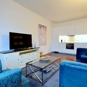 Apartment for rent for €4,700 per month in Vienna, Rechte Wienzeile